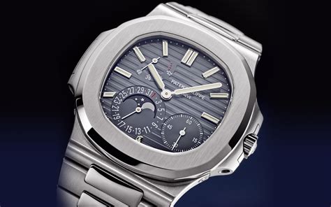 Patek Philippe Nautilus 5712 Stainless Steel 5712/1A Price, Specs, Mar.